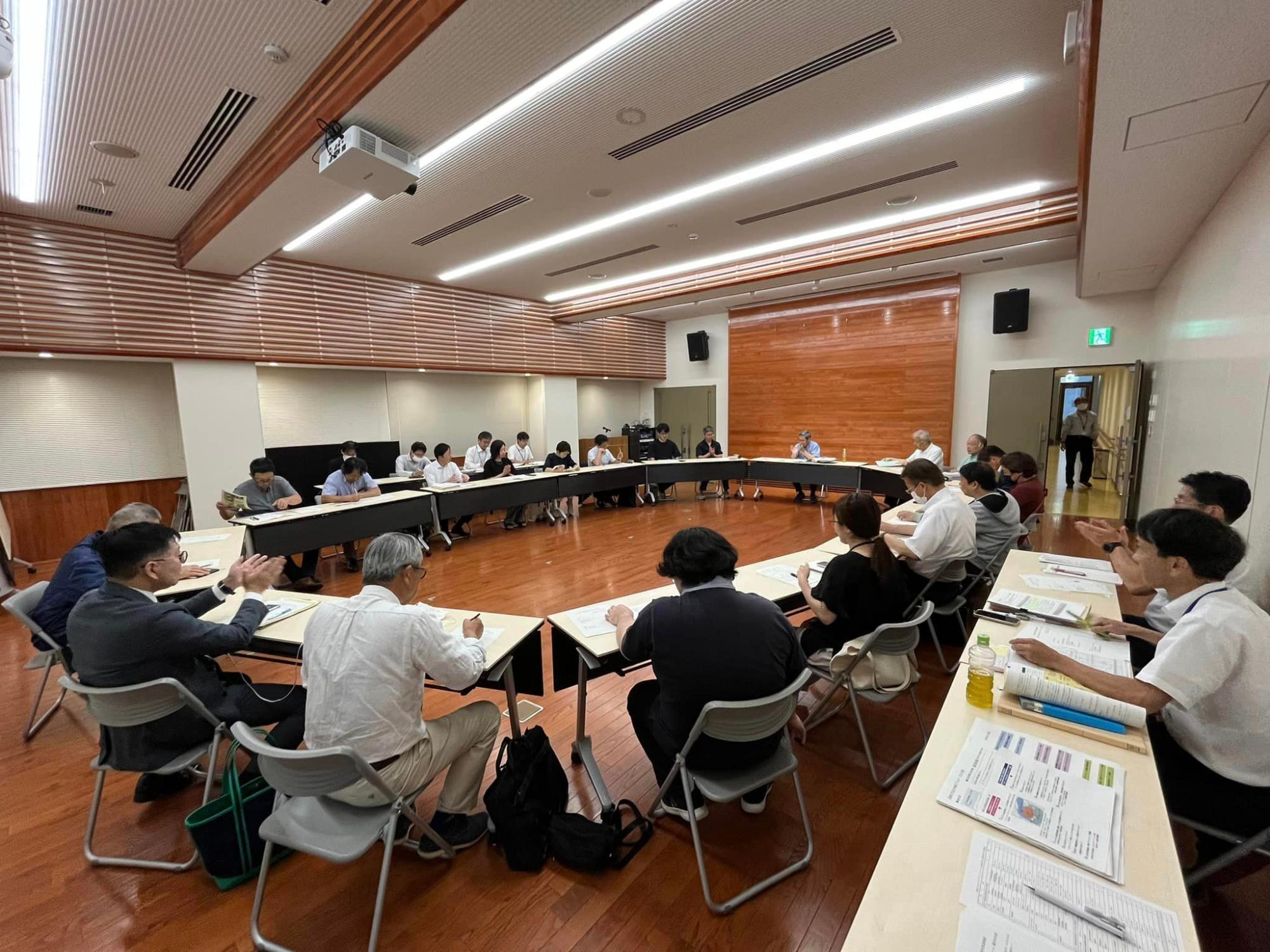 顔合わせ会